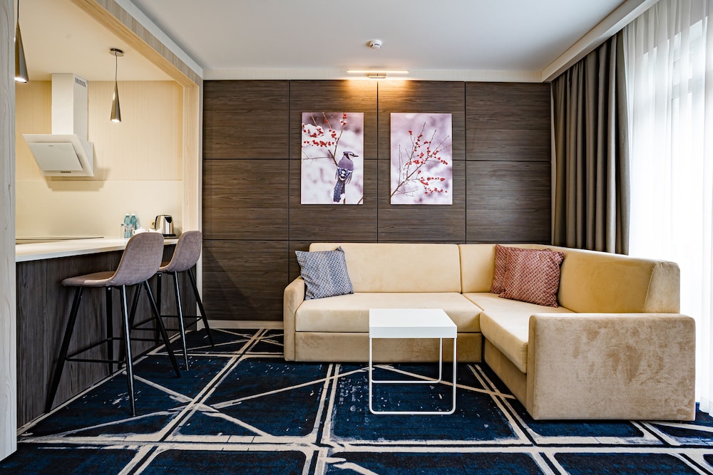 Suite, 2 Bedrooms, Non Smoking photo 3