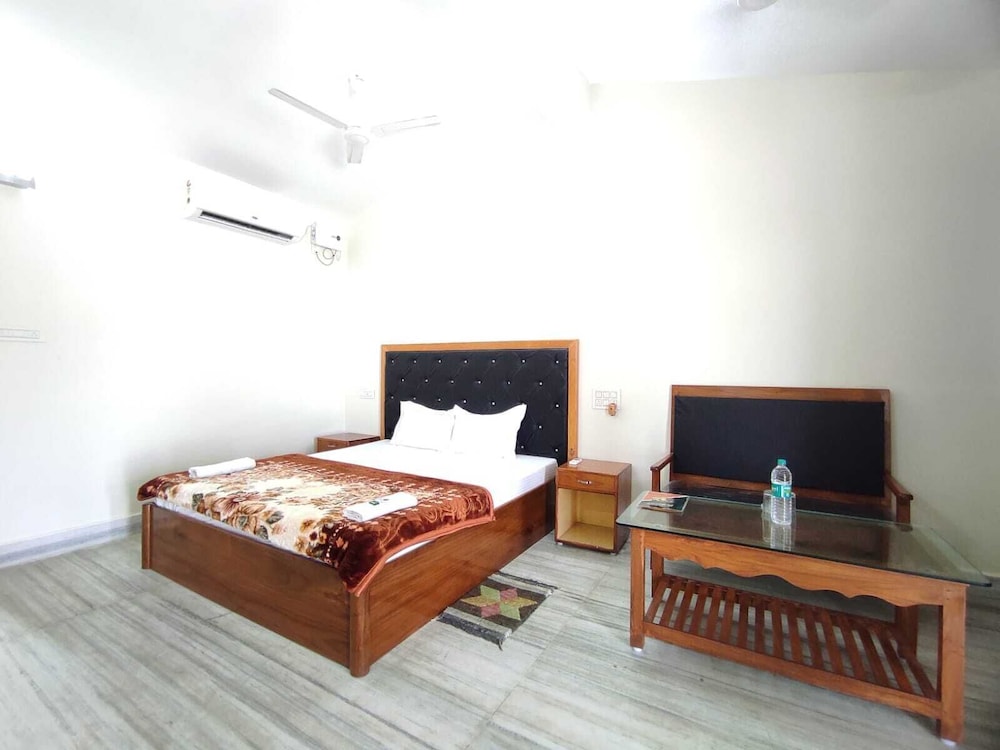 Deluxe Cottage