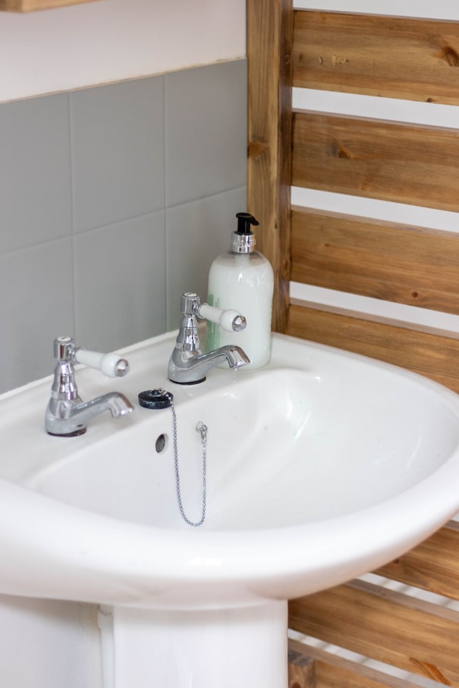 Comfort Single Room, Shared Bathroom (1st Floor ), photo 6