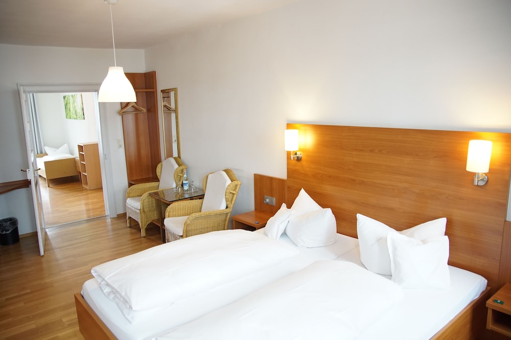 Studio Suite, Balcony photo 3