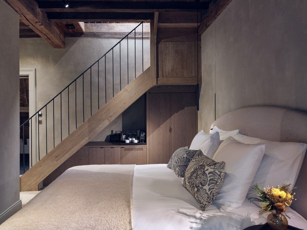 Family Duplex - Photo 1