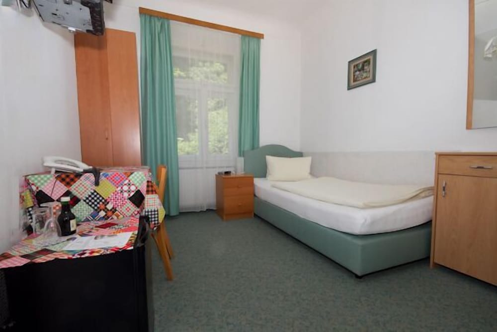 Standard Single Room, 1 Twin Bed, Hill View, Mezzanine