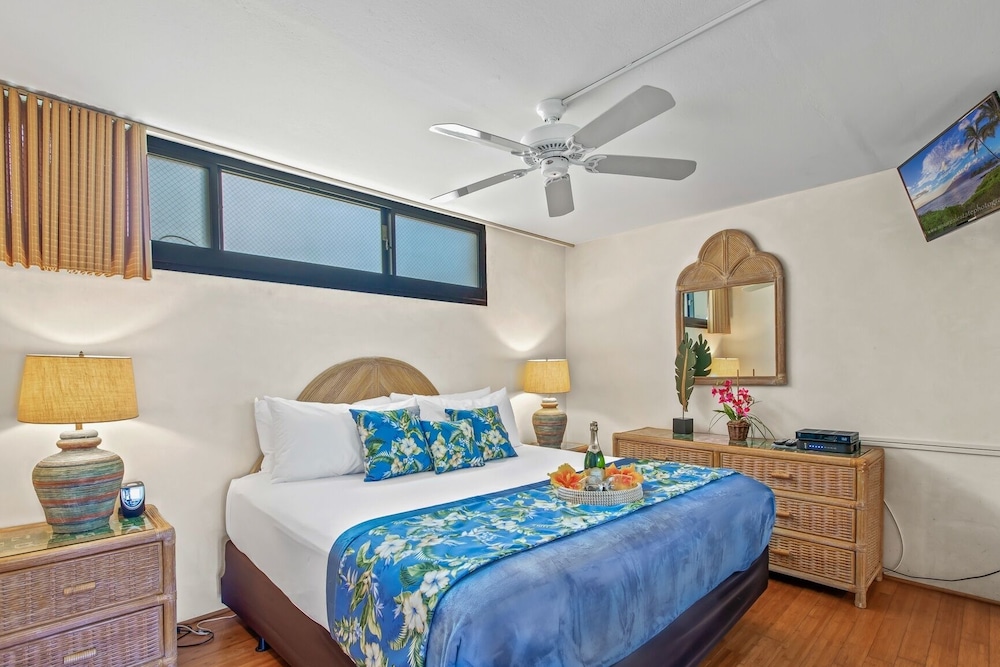 Condo, 2 Bedrooms