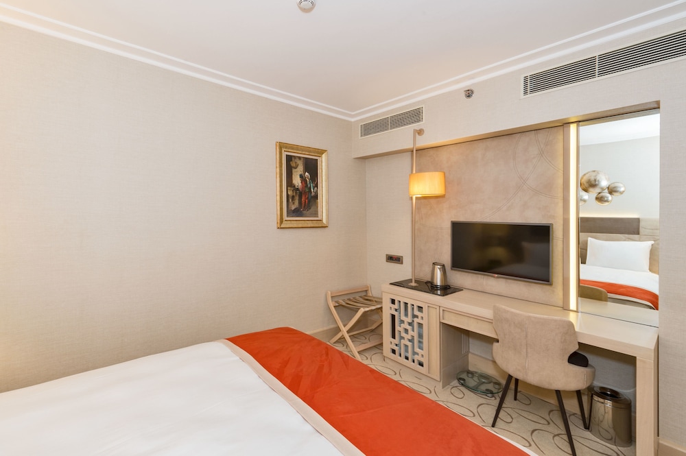 Economy Double Room photo 2