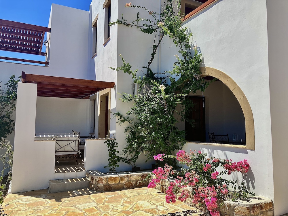 Apartment, Sea View, Ground Floor photo 3