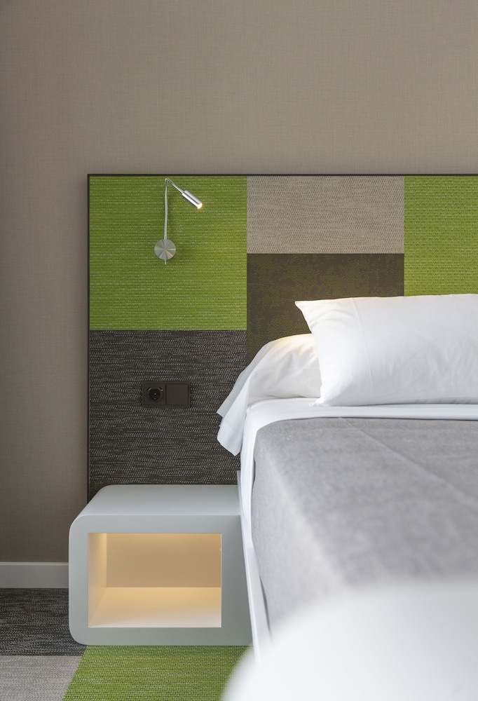 Double Room (matrimonial)