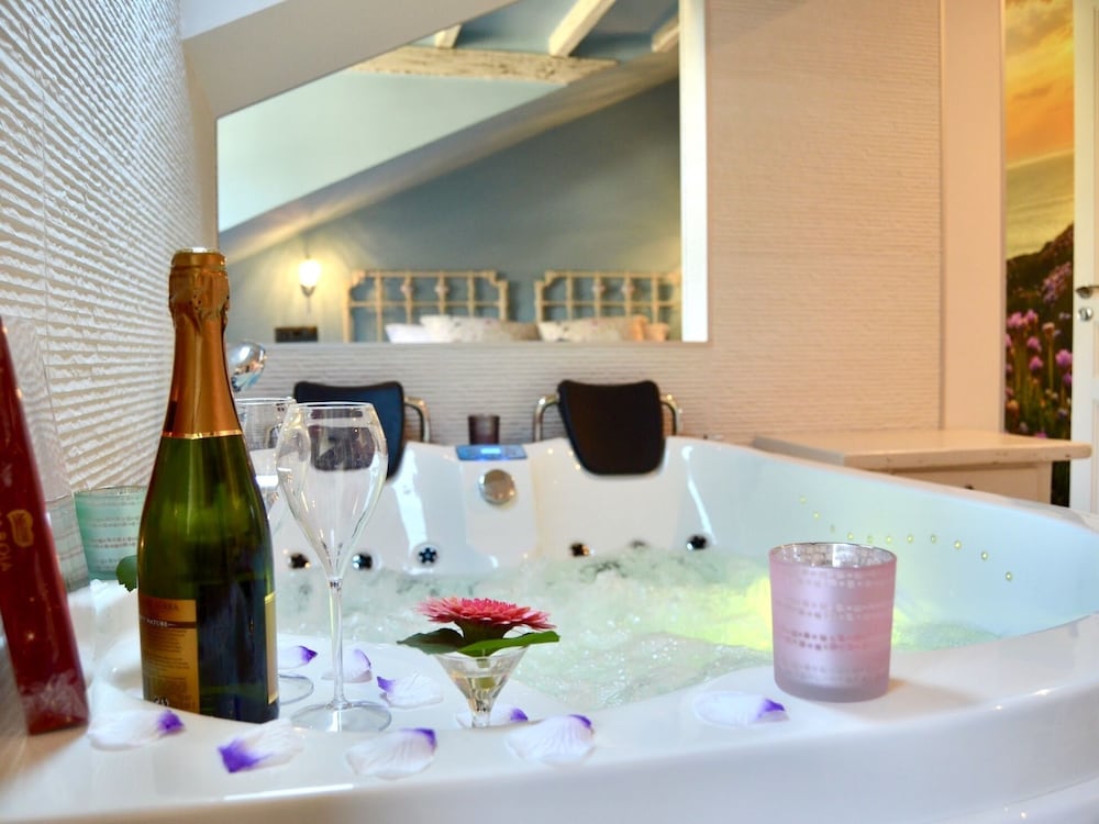 Suite, Bañera de Hidromasaje