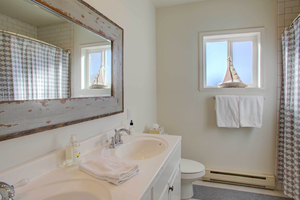 Cottage (2 Bedrooms) photo 2