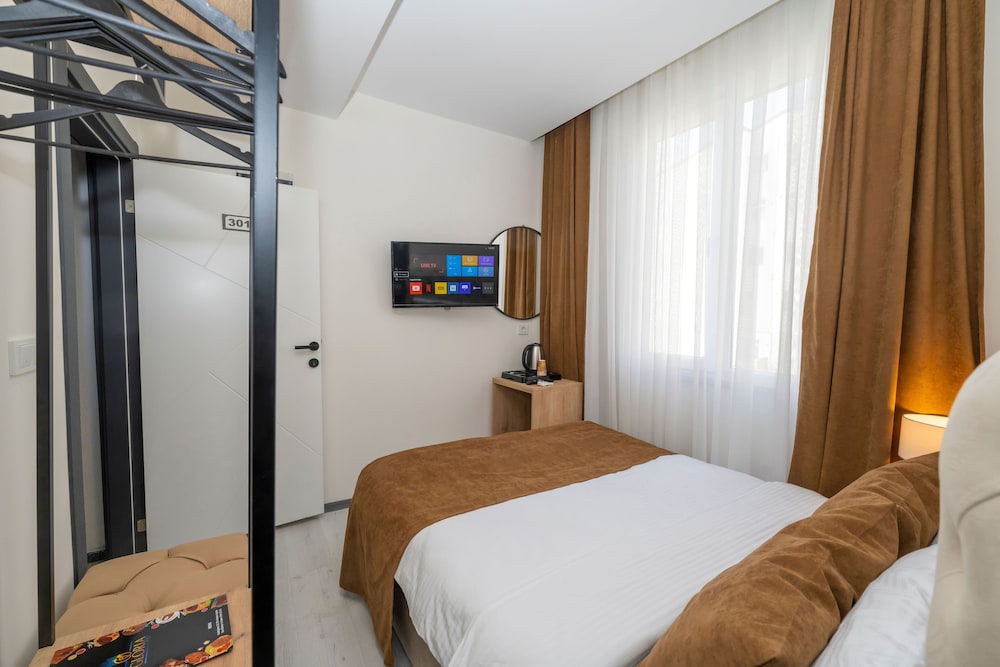 Single Room photo 2
