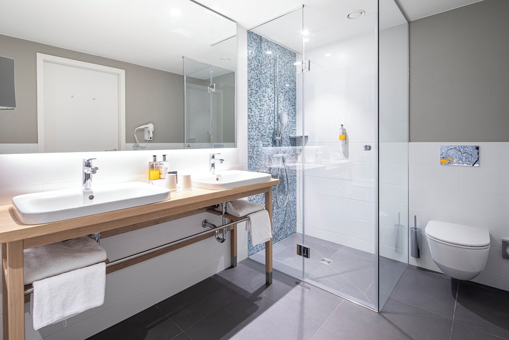 Premium Room - Photo 4