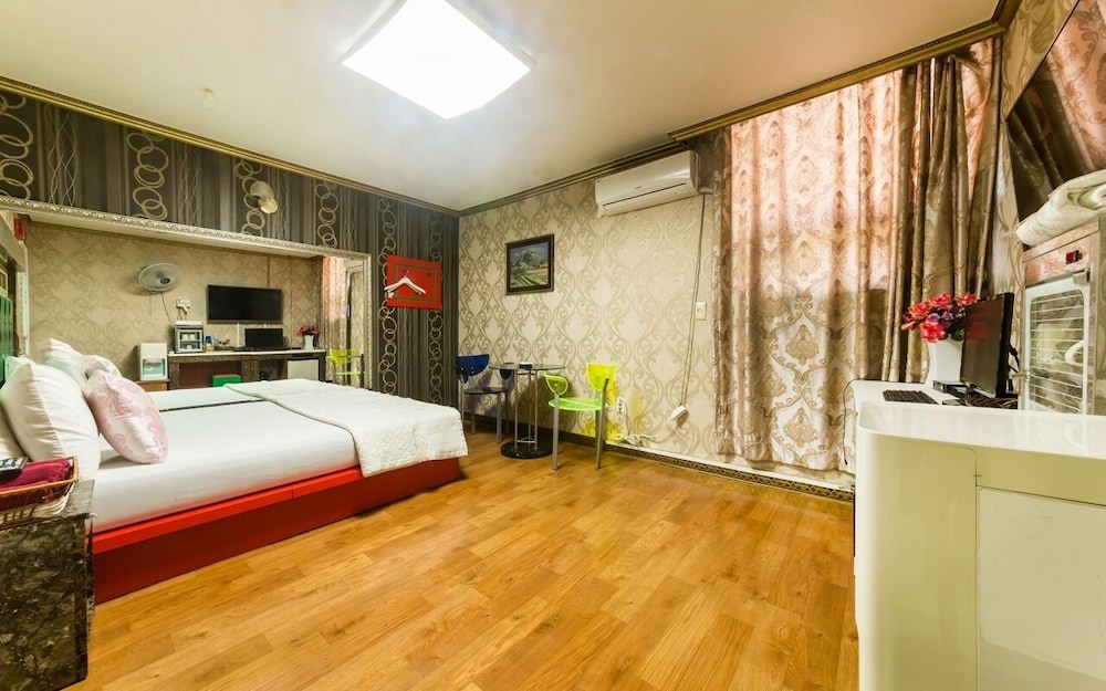 Premium Double Room photo 1