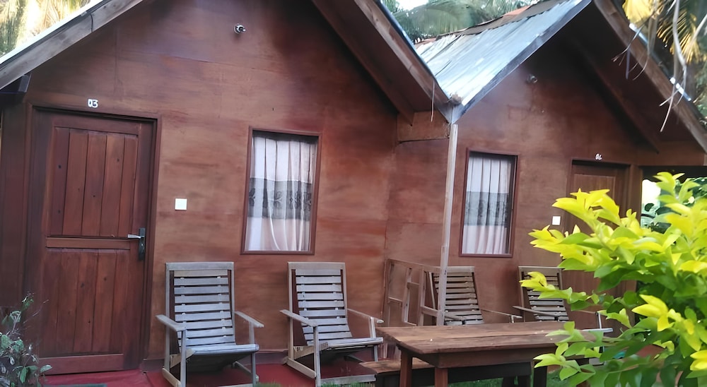 Deluxe Cabin photo 3