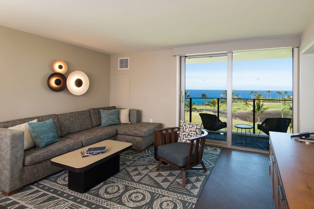 Luxury Suite, 2 Bedrooms, Accessible, Ocean View (Suite, Hearing)