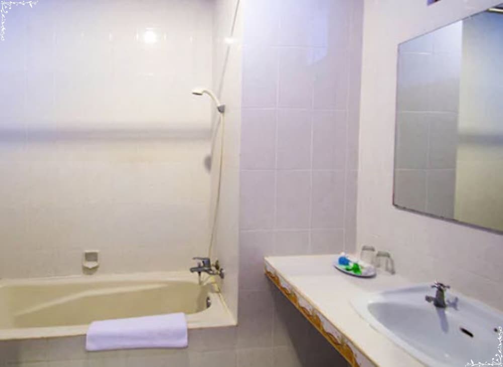 Superior Room - Photo 6
