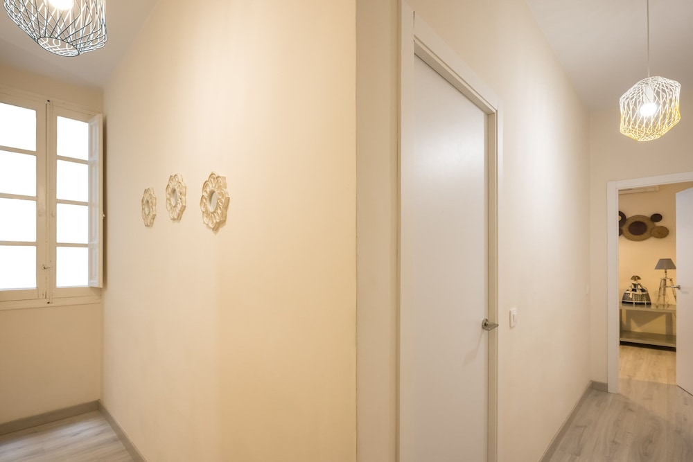 Apartamento Clásico, 2 Habitaciones, Vista al Patio