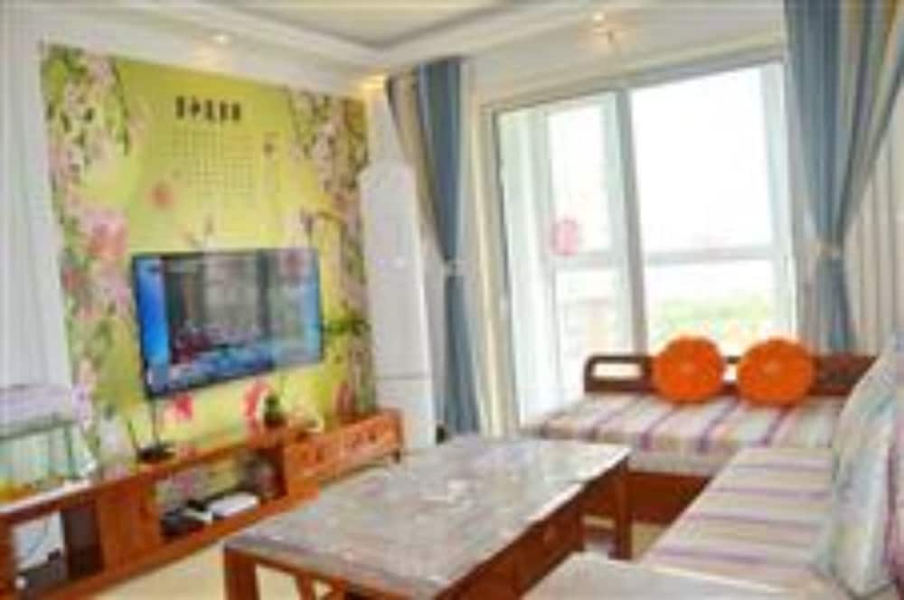 Two-Bedrooms Apartment photo 2
