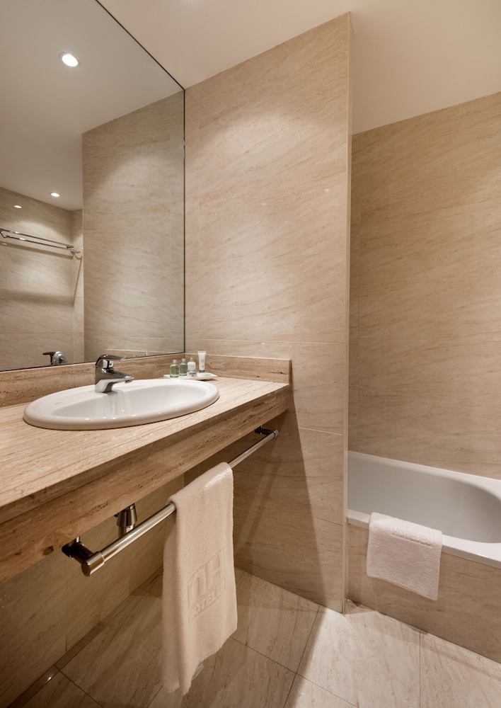 Standard Room - Photo 5