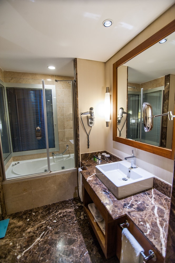 Superior Twin Room - Photo 6