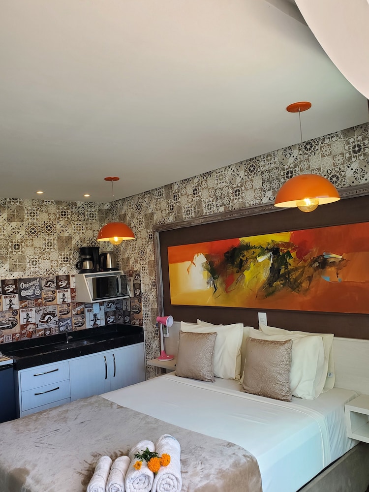 Deluxe Double Room - Photo 11