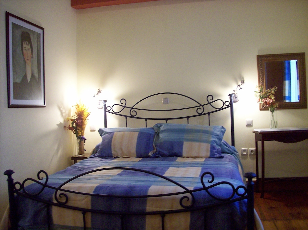 Double or Twin Room photo 2