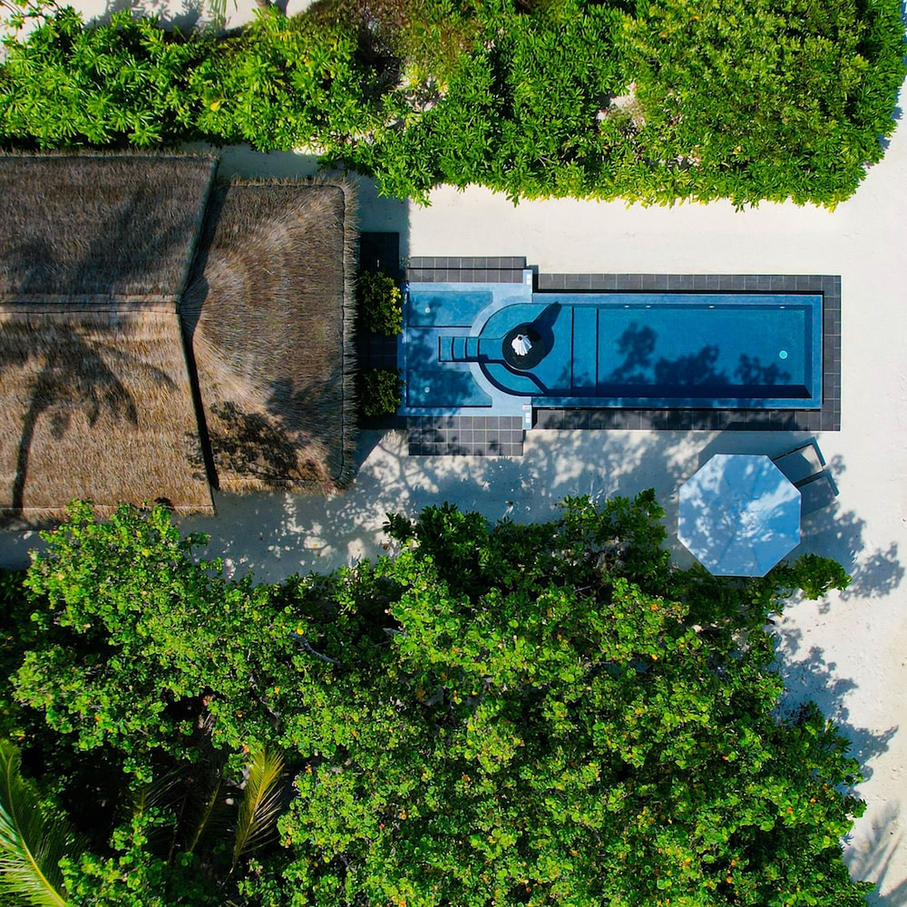 Villa, 1 King Bed (romantic Beach Pool)