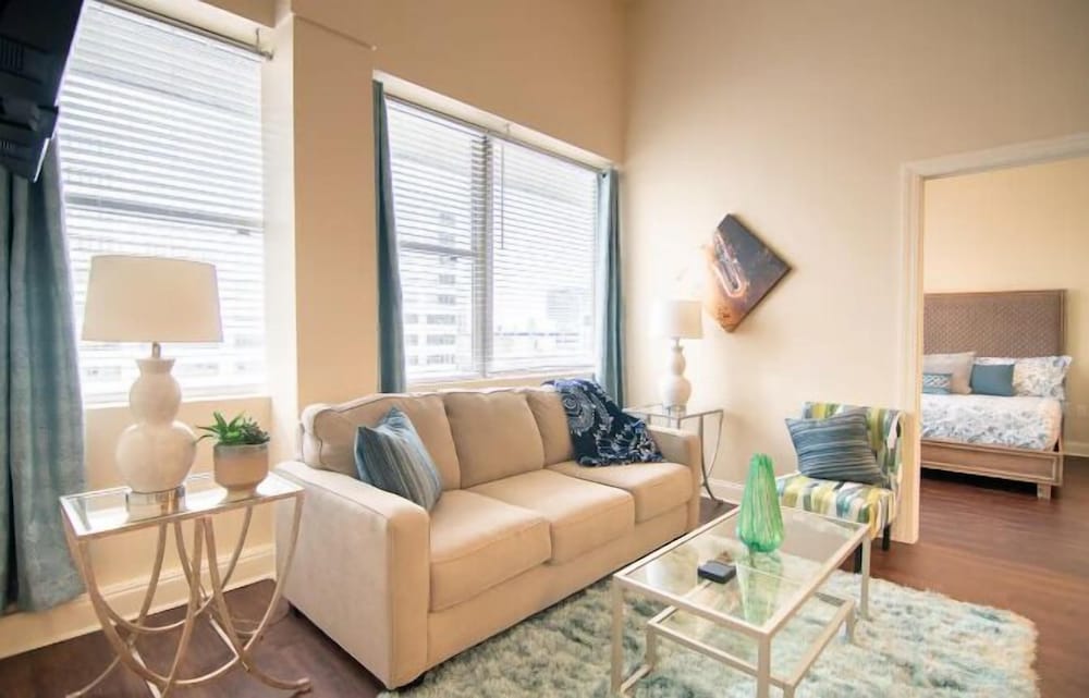 Signature Condo, 2 Bedrooms, Non Smoking, Kitchen