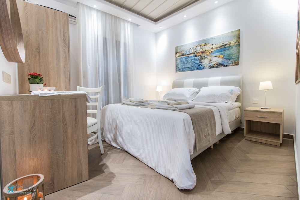 Superior Suite, Jetted Tub