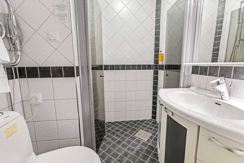 Standard Room, 2 Twin Beds, Non Smoking (Pet Friendly) photo 3