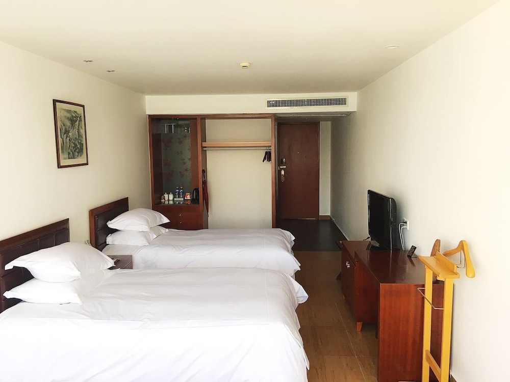 Superior Twin Room with View photo 2