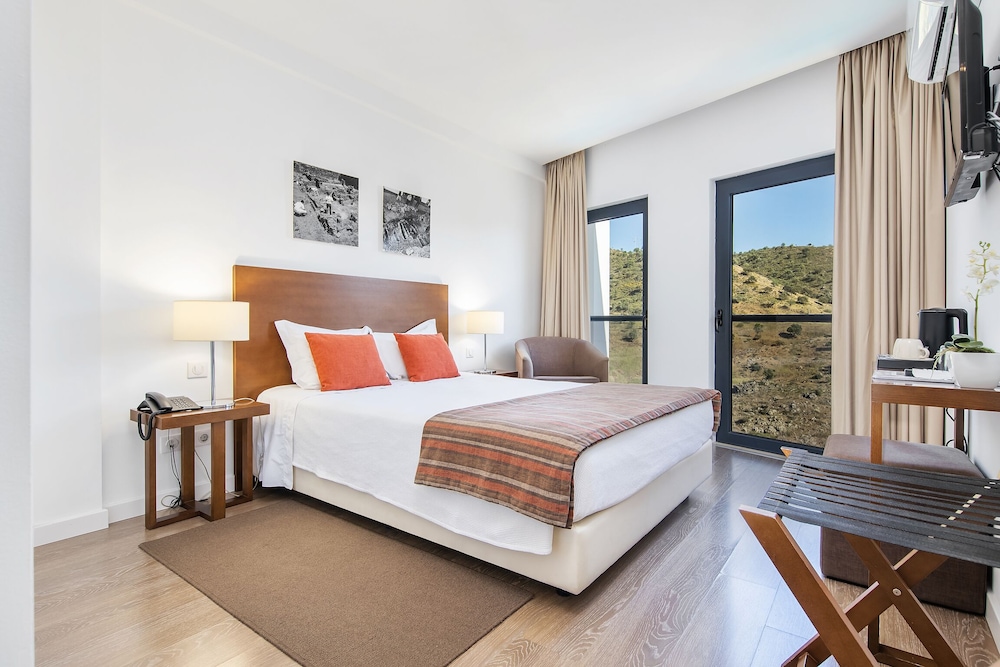 Comfort Double or Twin Room, River View