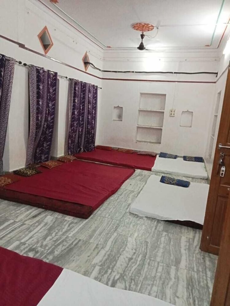 Basic Room