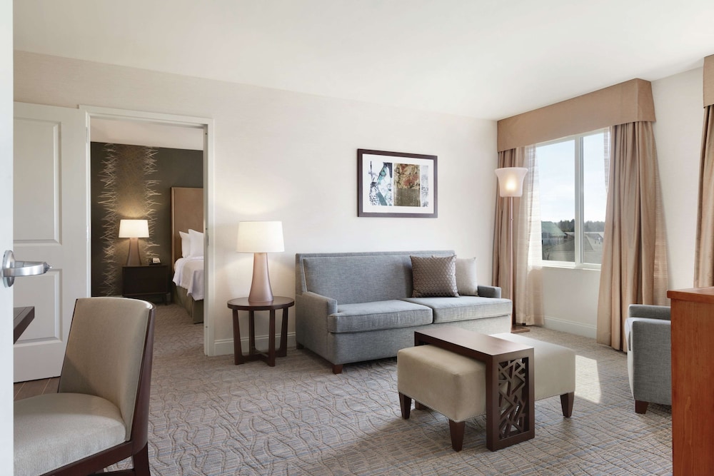 Suite, Accessible (Hearing)
