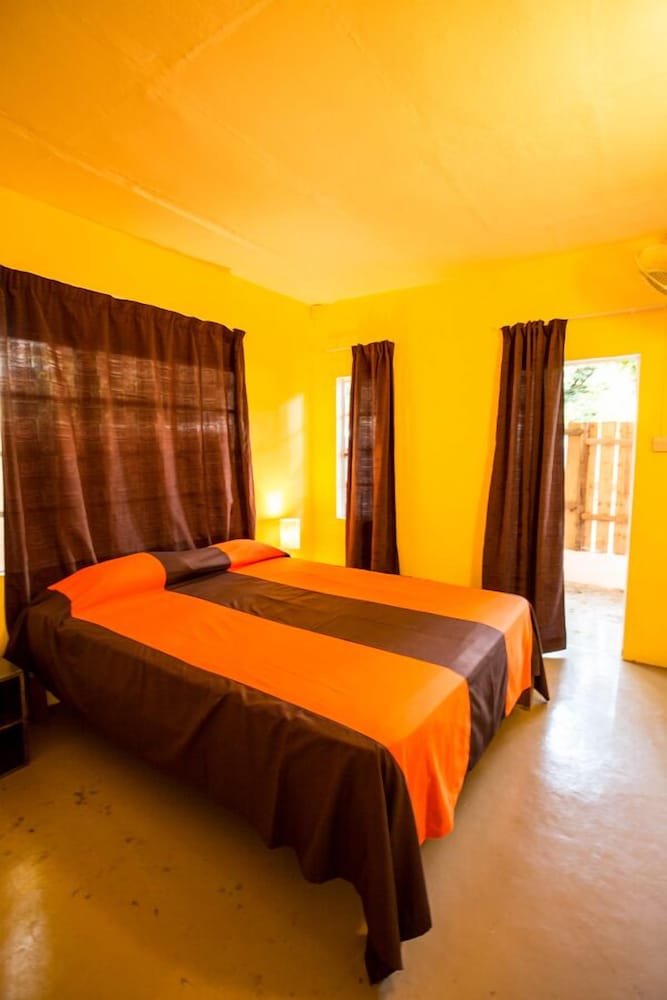 Basic Triple Room