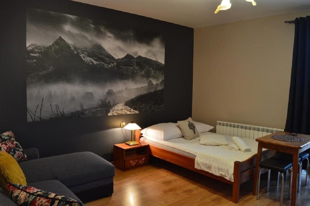 Quadruple Room, Balcony, Mountain View photo 1