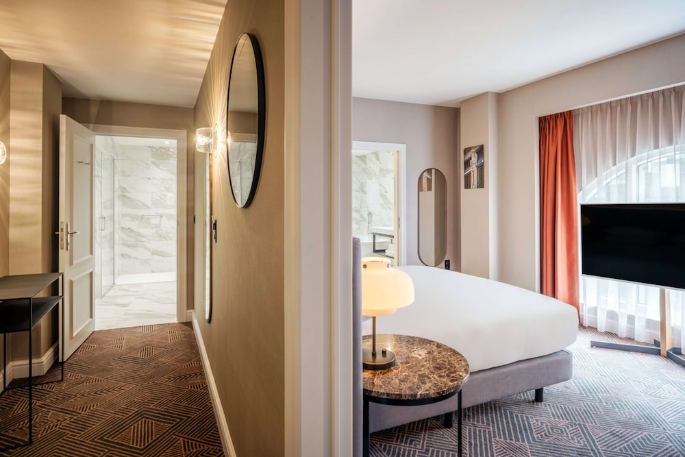 Family Suite, 1 King Bed