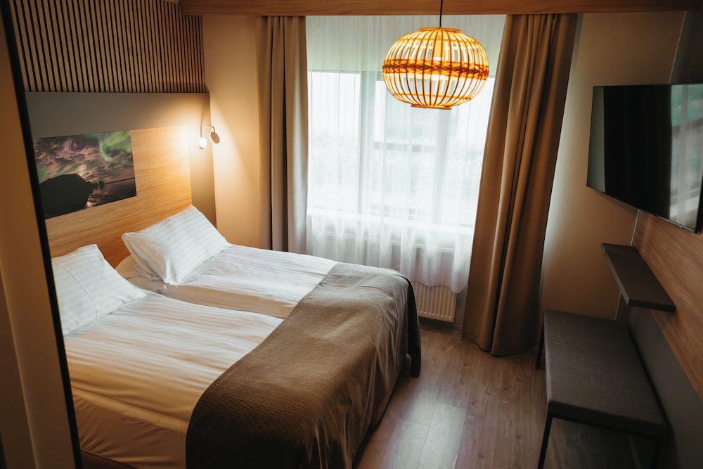 Standard Double or Twin Room - Photo 15