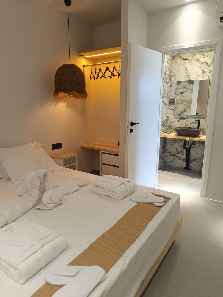 Comfort Double or Twin Room, Balcony, Garden View