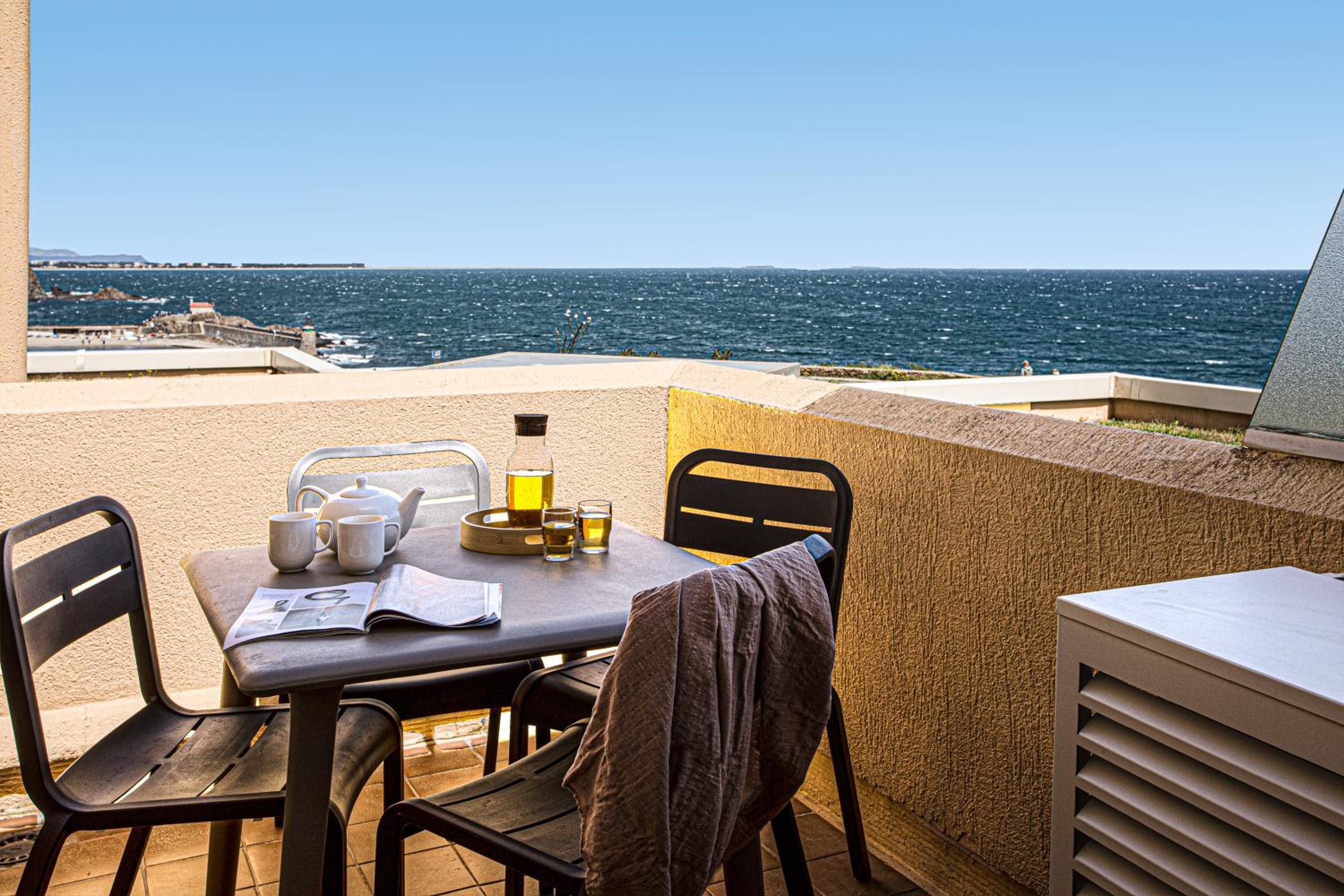 Studio with Sleeping Alcove, Air Conditioning and Terrace (2 Adults and 2 Children) - Sea View - Photo 7
