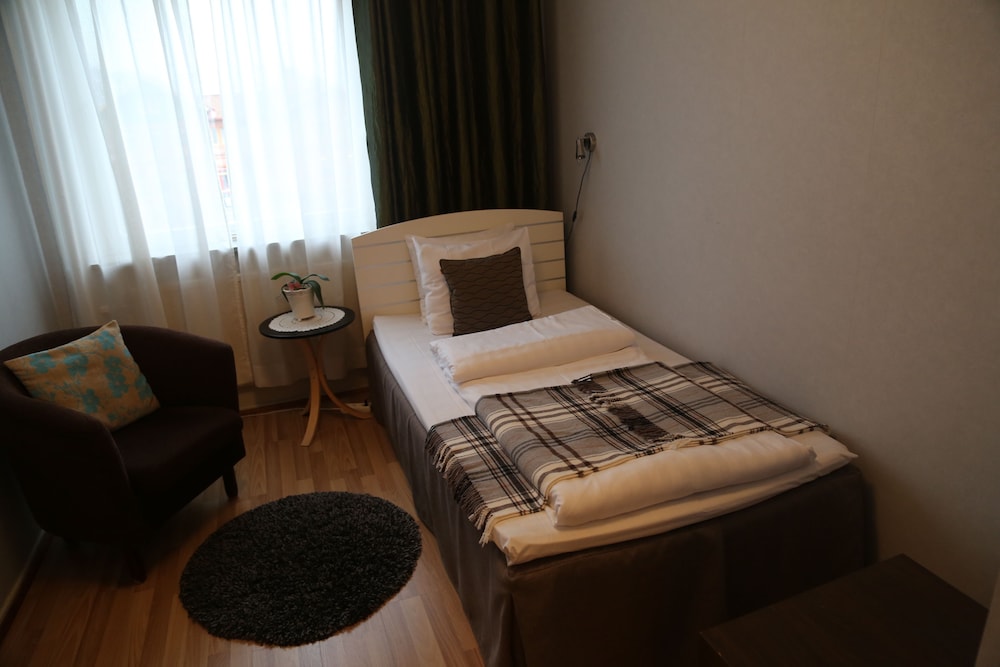 Single Room photo 1