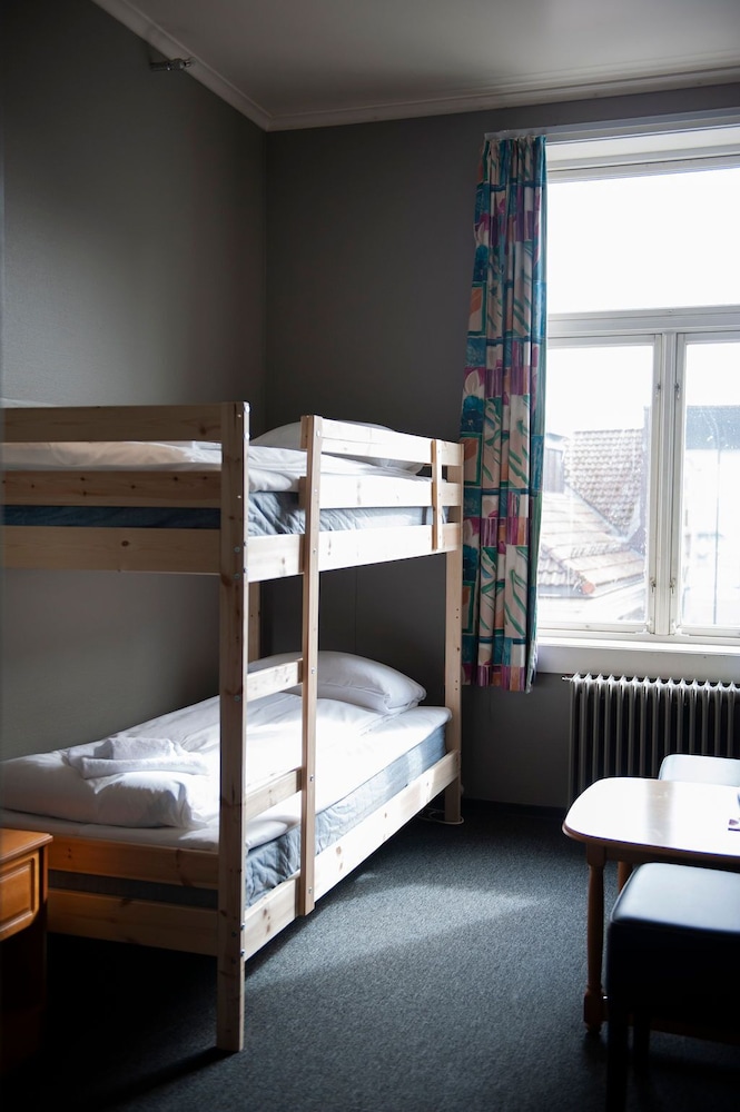 Family Quadruple Room, Shared Bathroom