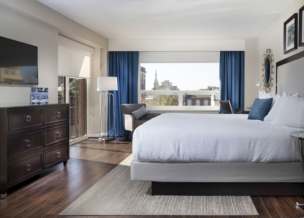 Executive Room, 1 King Bed