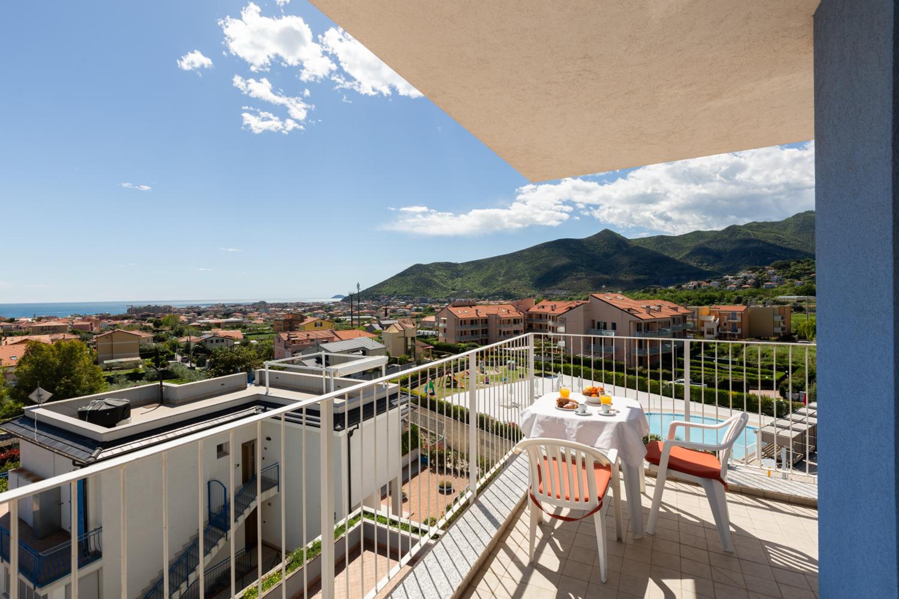 Double Room with Sea View photo 3