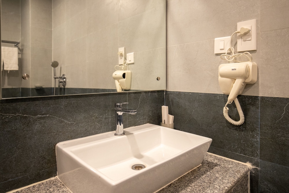Junior Suite - Photo 8