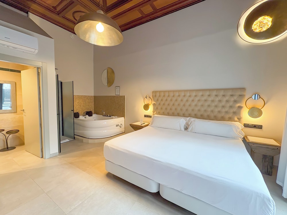 Suite Superior, 1 Cama King, Bañera de Hidromasaje