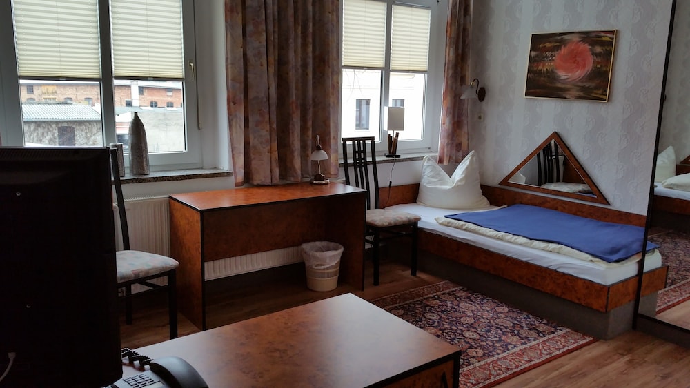 Single Room photo 1