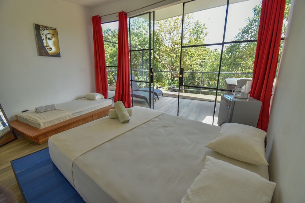 Standard Triple Room, 1 Bedroom photo 2