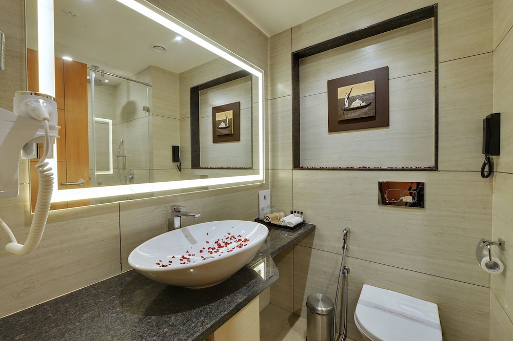 Executive Room - Photo 3