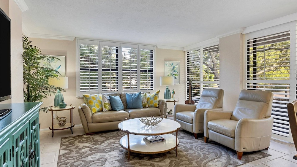 Condo, Multiple Beds, Balcony, Ocean View (ANC210) photo 3