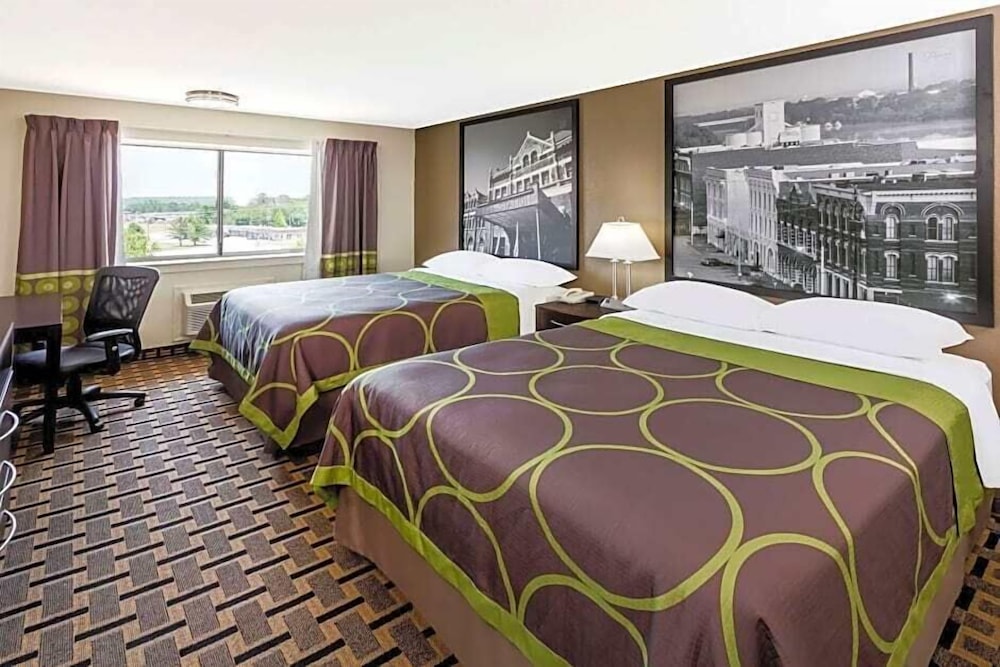 Room, 2 Queen Beds, Non Smoking photo 2