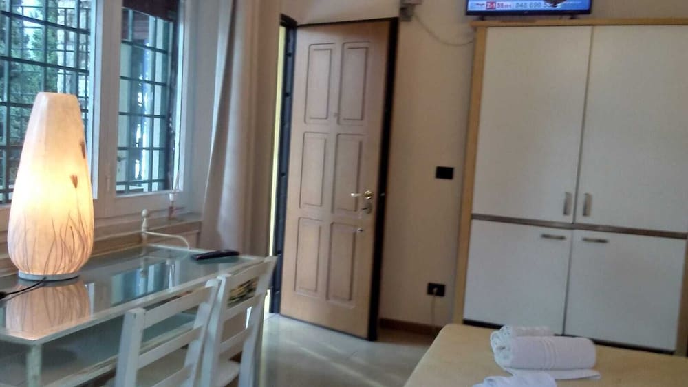 Economy Apartment (2 people) photo 2